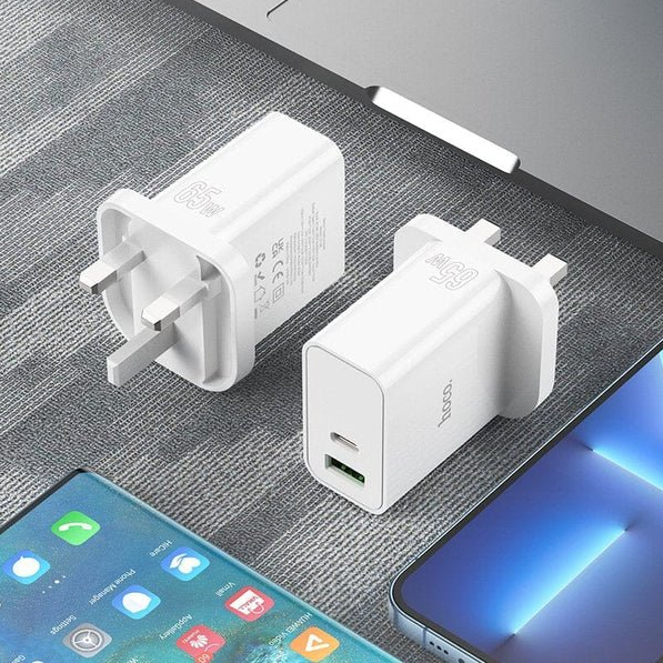HOCO PD 65W Dual Port Charger. Laptops, MacBooks, iPads, Tablets, Phones, Power Banks. Intelligent Balance Technology, Fast Charge, Compact. C113B