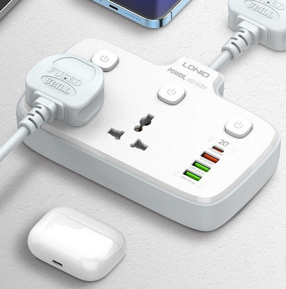 Ldnio SC2413 short Extension Cord IE UK Worldwide Plug 3 USB 1 USB-C ports PD QC3 Power Strip Wire Power Socket Laptop android ipad iphone Fast Charge