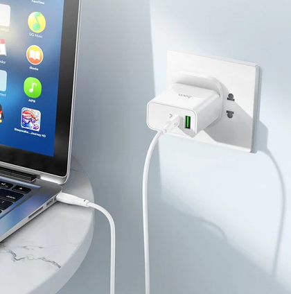 HOCO PD 65W Dual Port Charger. Laptops, MacBooks, iPads, Tablets, Phones, Power Banks. Intelligent Balance Technology, Fast Charge, Compact. C113B
