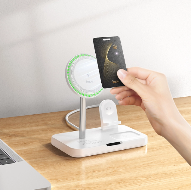Hoco E92 Saviour Smart Positioning Anti-Lost Tracker – Slim Rechargeable Bluetooth Card for Apple Find My (Wallet & Bag Locator, Black)