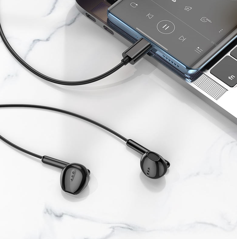 Hoco USB-C Earphones. Compatible with Huawei, Xiaomi, OnePlus, iPad Pro/Air, Samsung, Premium Build for Tangle-Free Durability. Black. M123